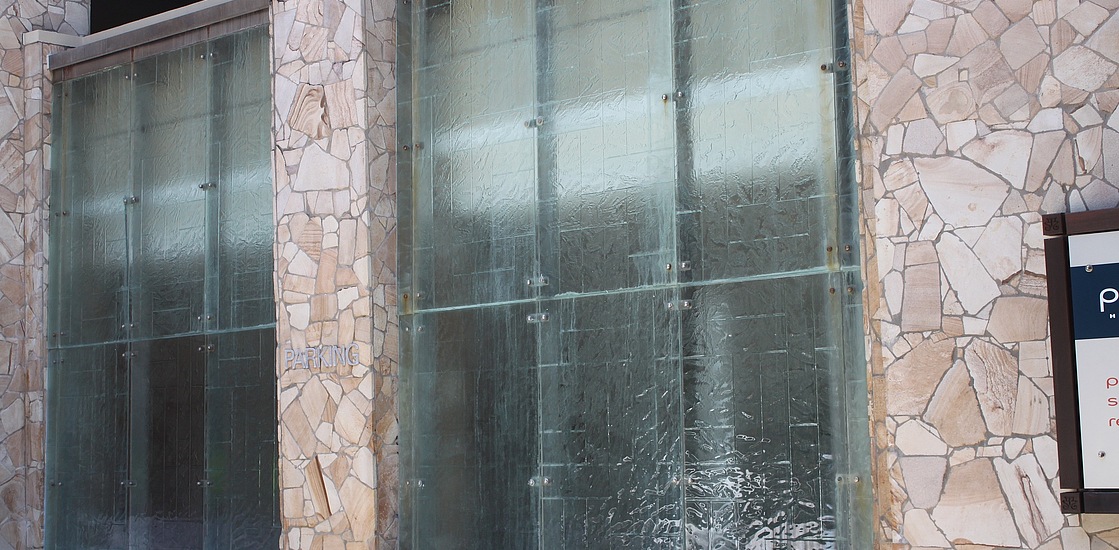 Custom Glass Cairns Installation & Services Marlin Coast Glass